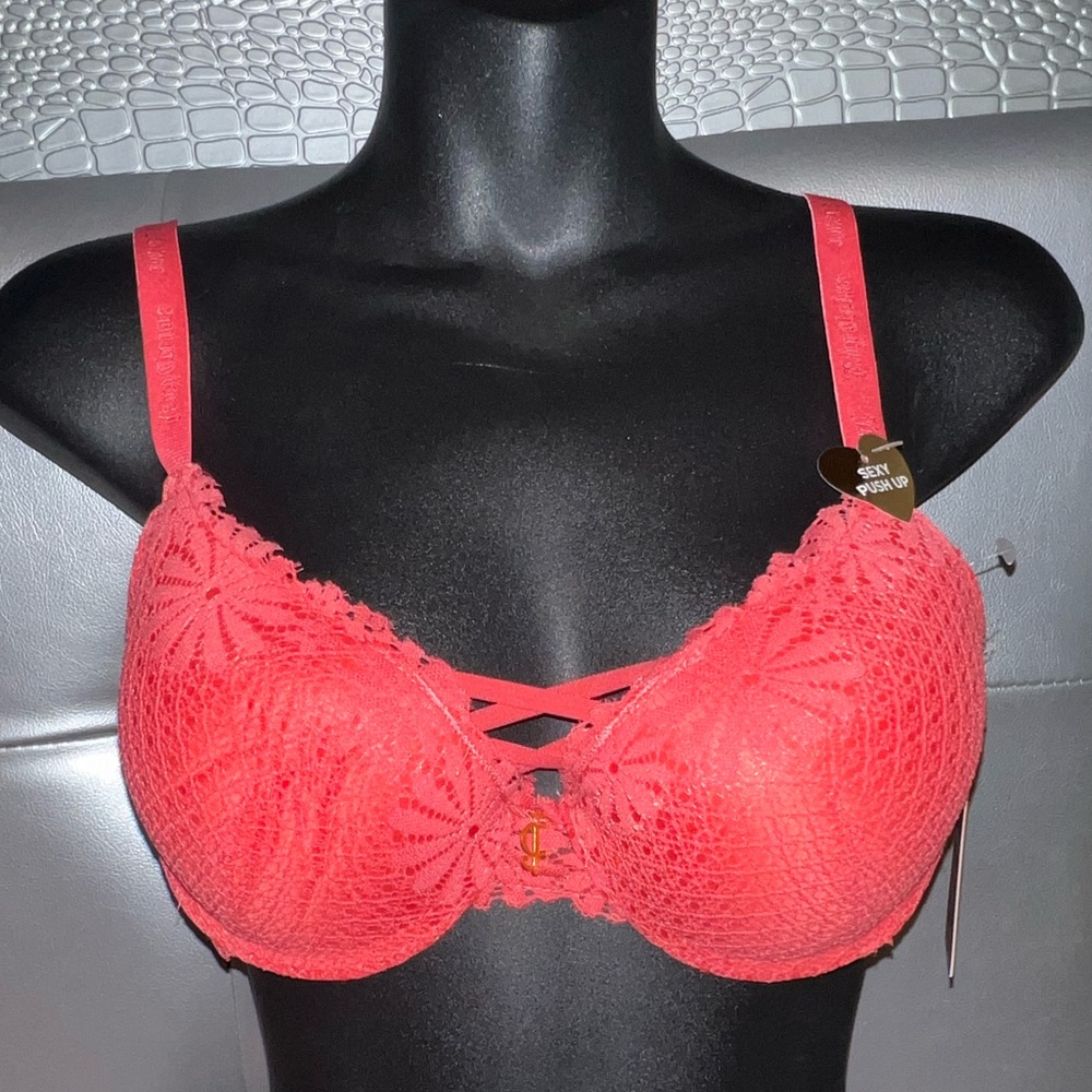 Juicy Couture Pink bra ☺️ brand new